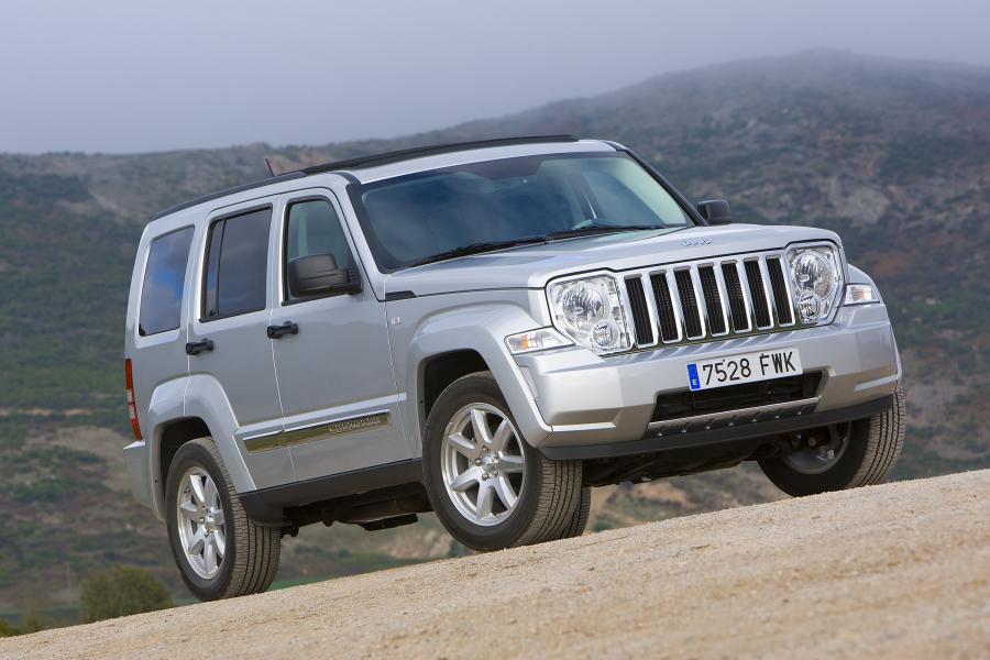  Jeep Cherokee 2008 года  (фото 125 из 161)